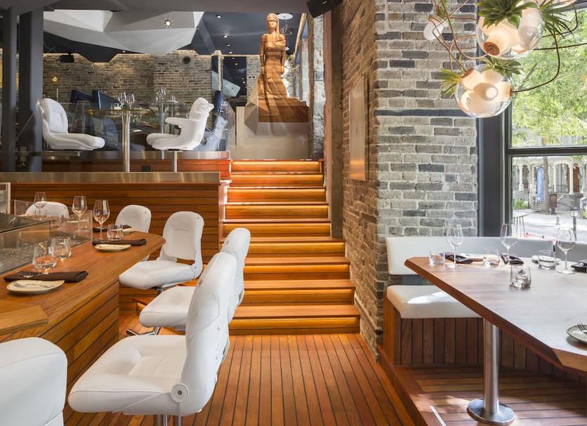 Restaurant Photo