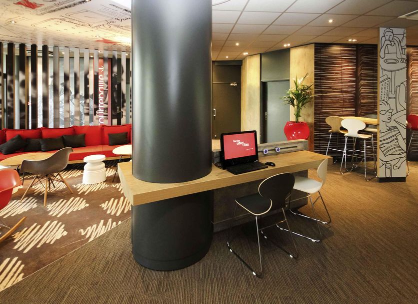 Business centre Photo