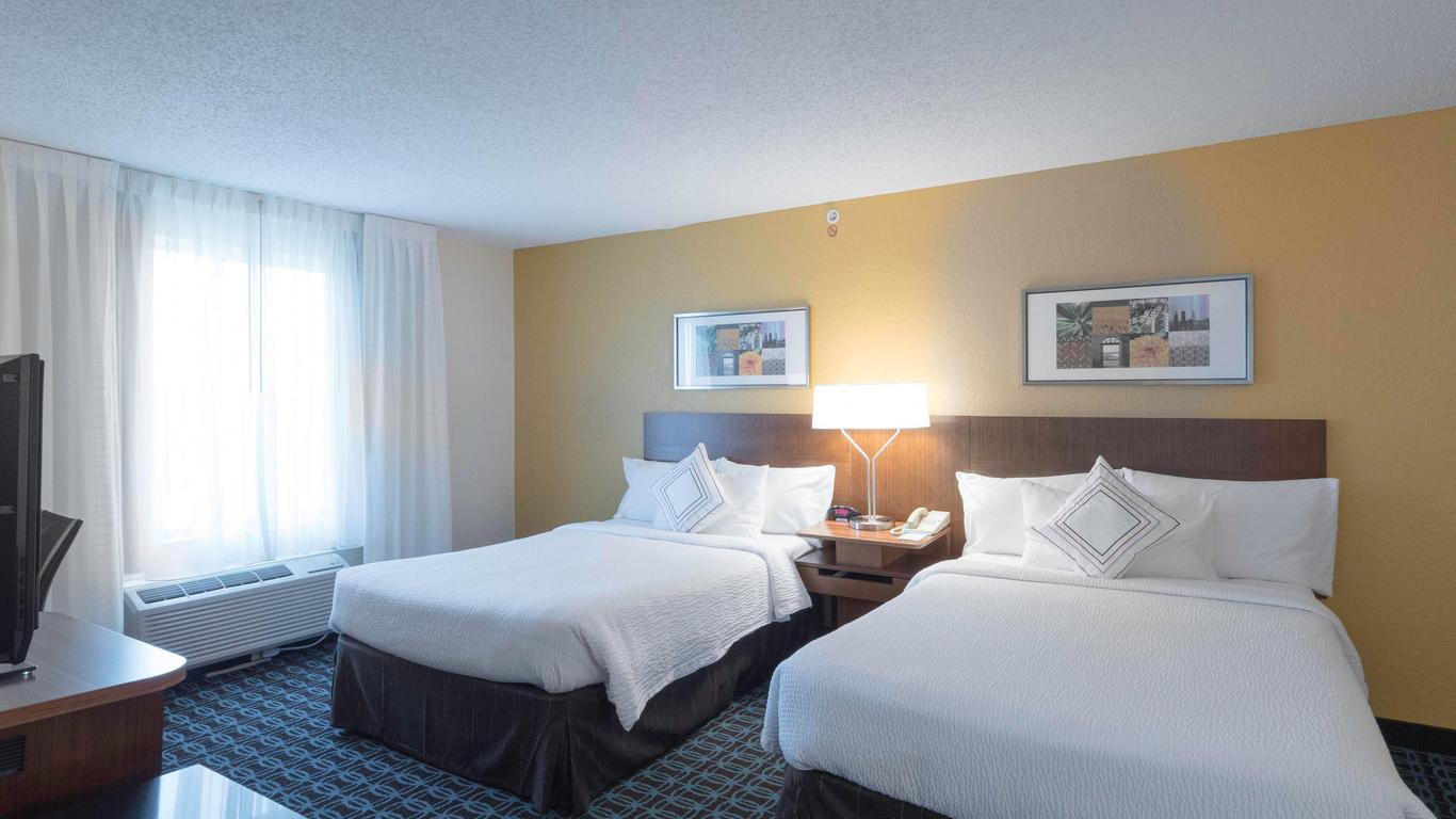 Fairfield Inn and Suites by Marriott Cleveland Streetsboro