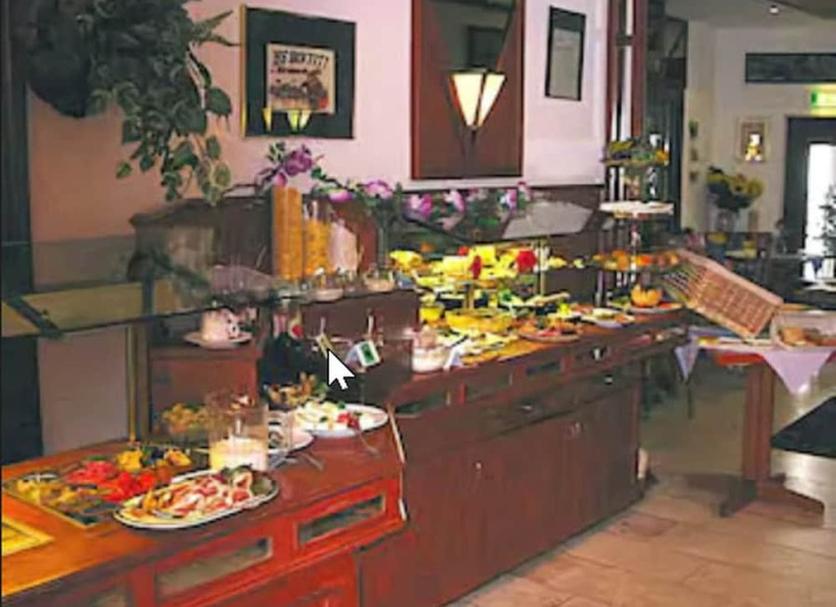 Buffet Photo