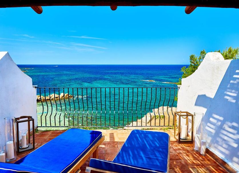 Balcony Photo