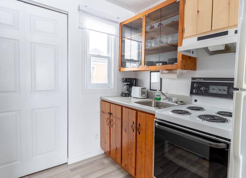 Kitchen Photo