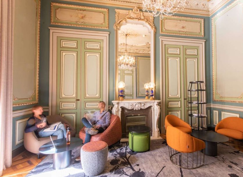 Lounge Photo