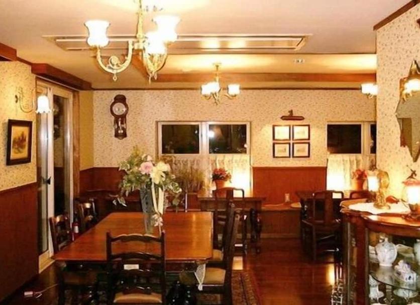 Dining room Photo