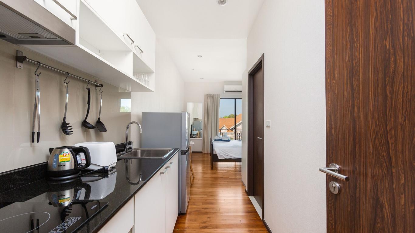 The Title Condo by Tropiclook