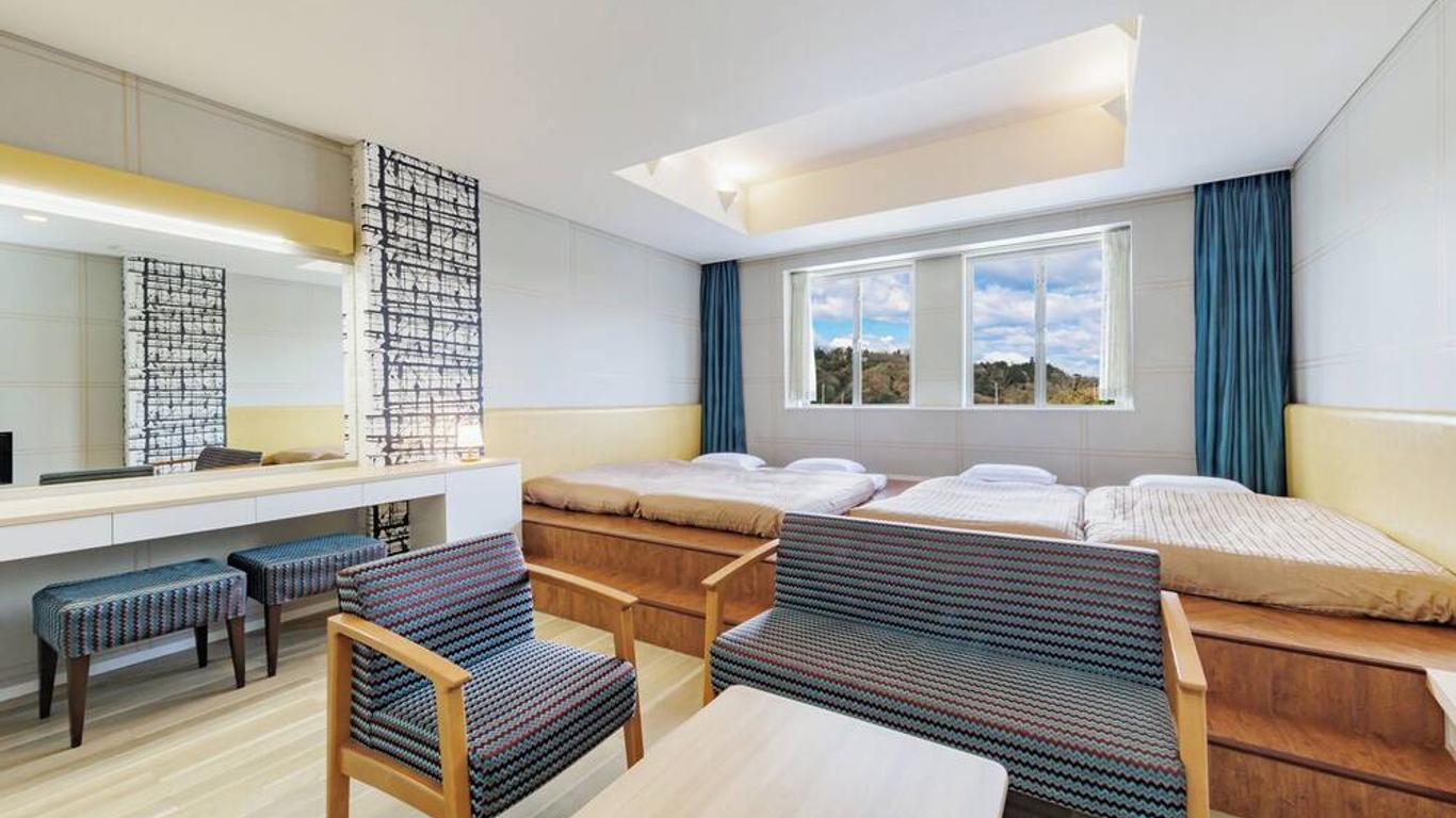 Spa Resort Hawaiians Vir Port