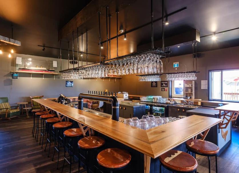 Bar Photo