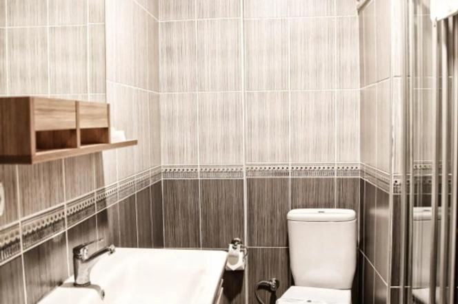 Akin Suites