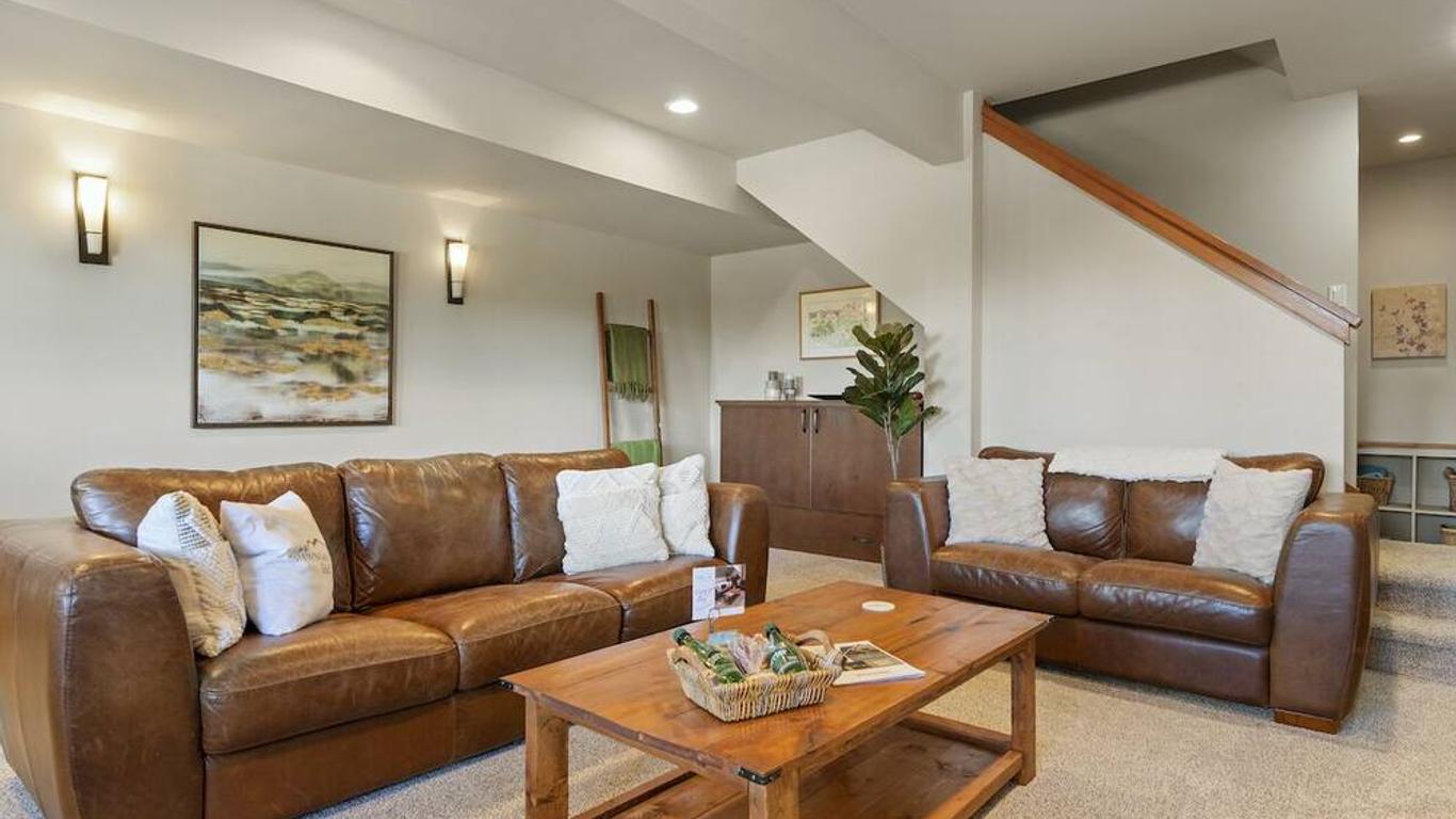 Shawnigan Hills Guest Suite