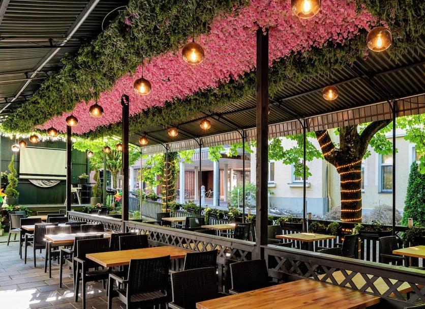 Restaurant Photo