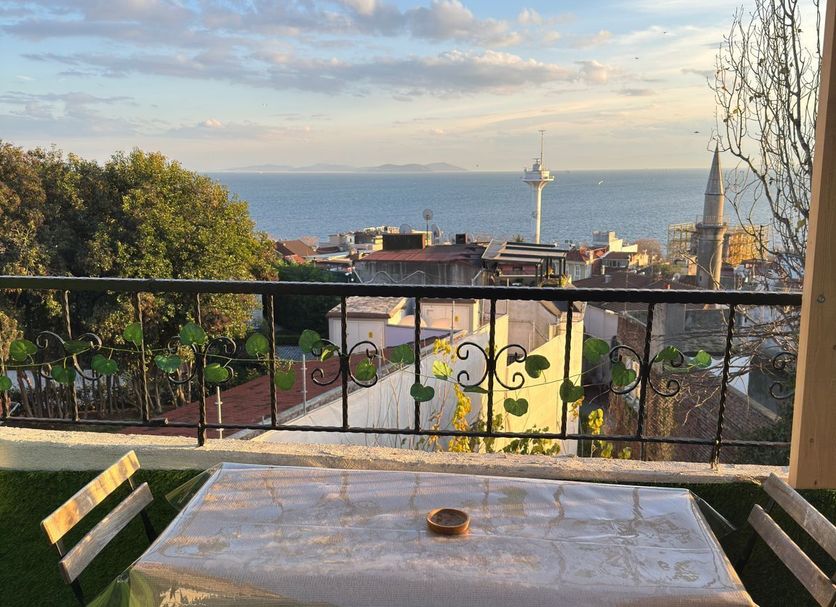 Balcony Photo