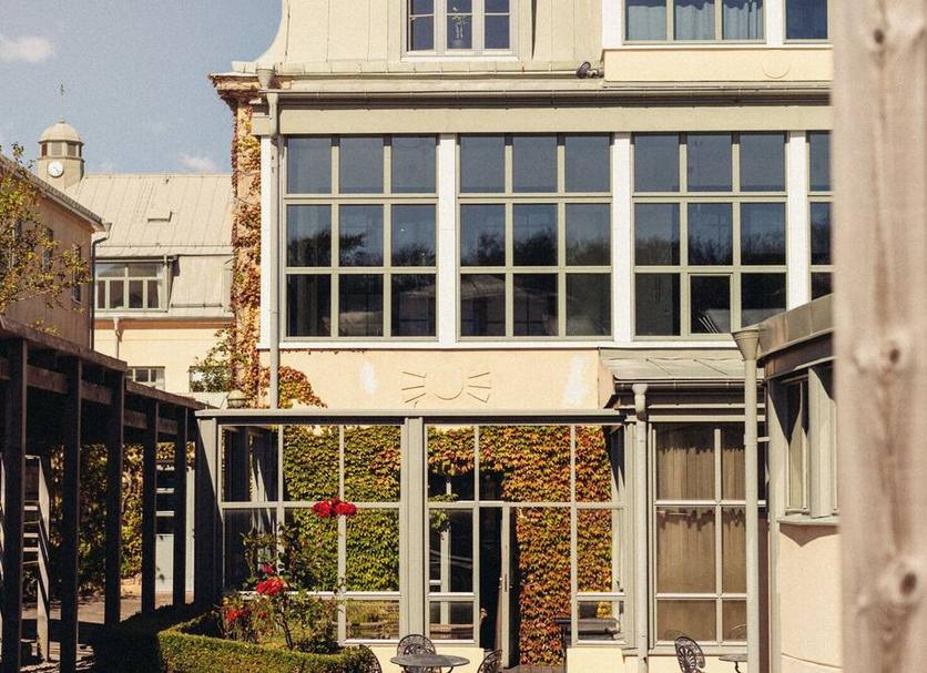 Building Photo
