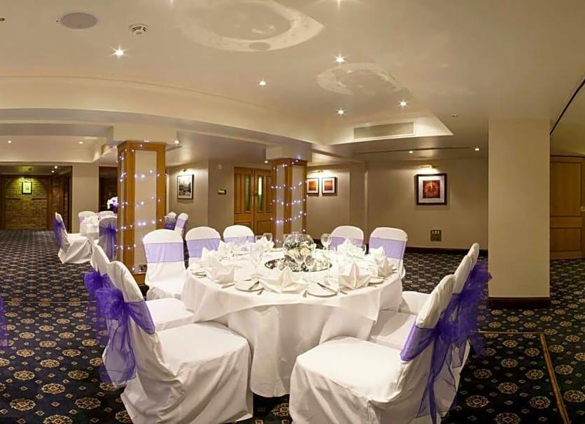 Banquet hall Photo