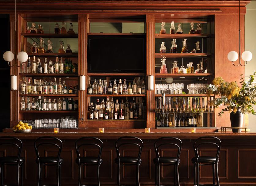 Bar Photo