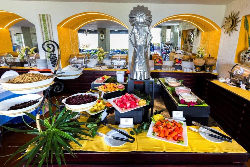Buffet Photo