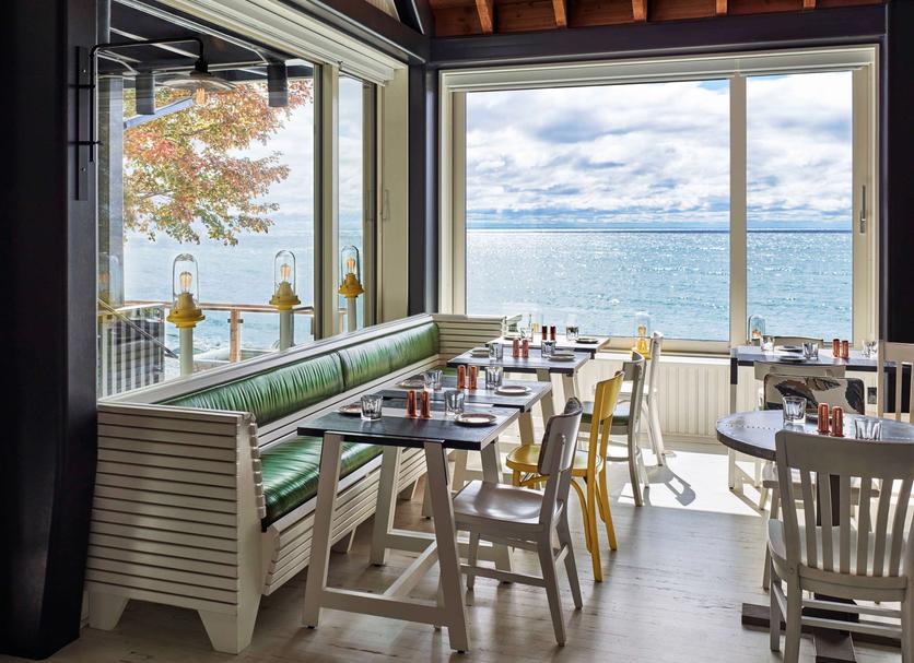 Restaurant Photo