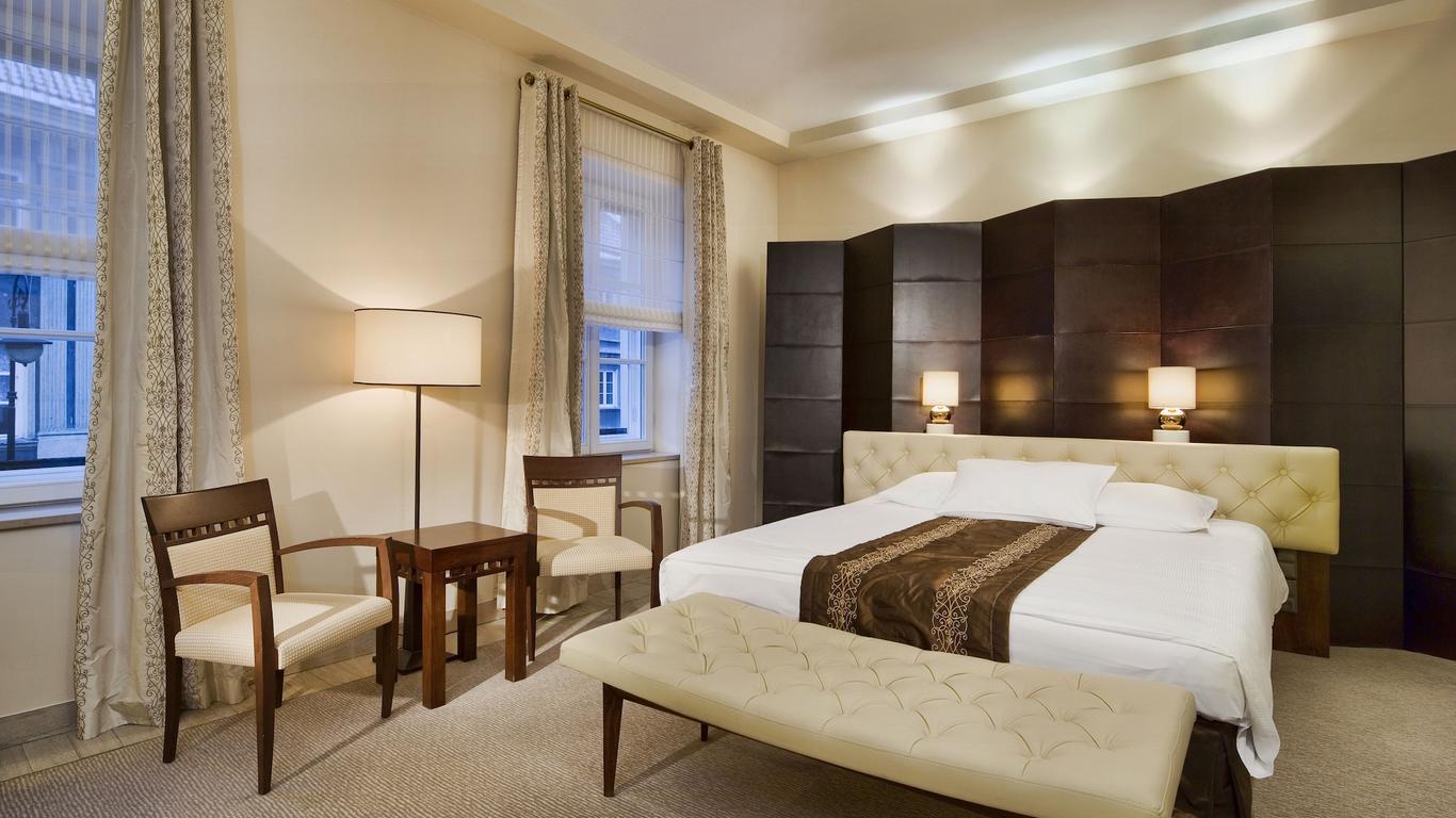 Mamaison Le Regina Boutique Hotel