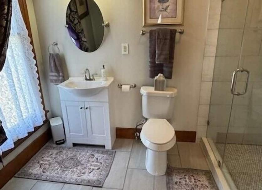 Bathroom Photo