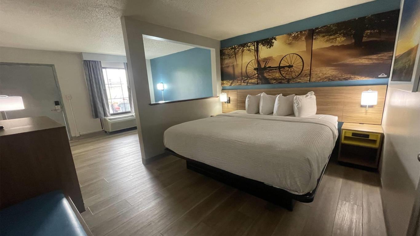 Days Inn & Suites by Wyndham York