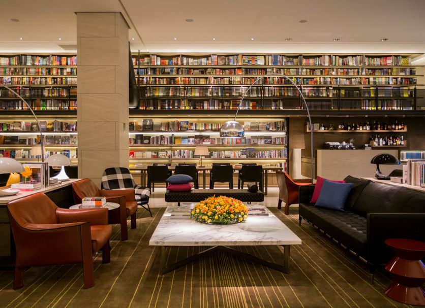 Lounge Photo