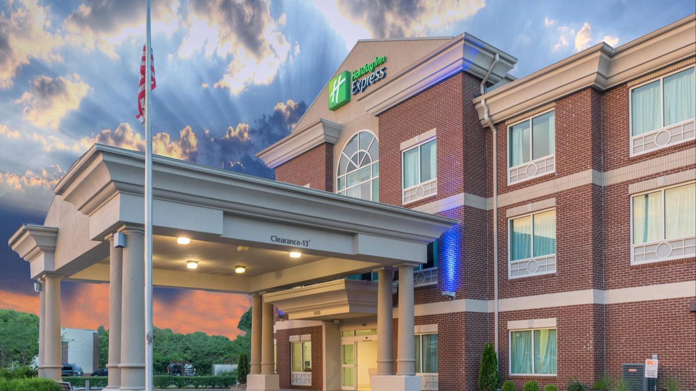 Holiday Inn Express Hotel & Suites Frankfort, An IHG Hotel