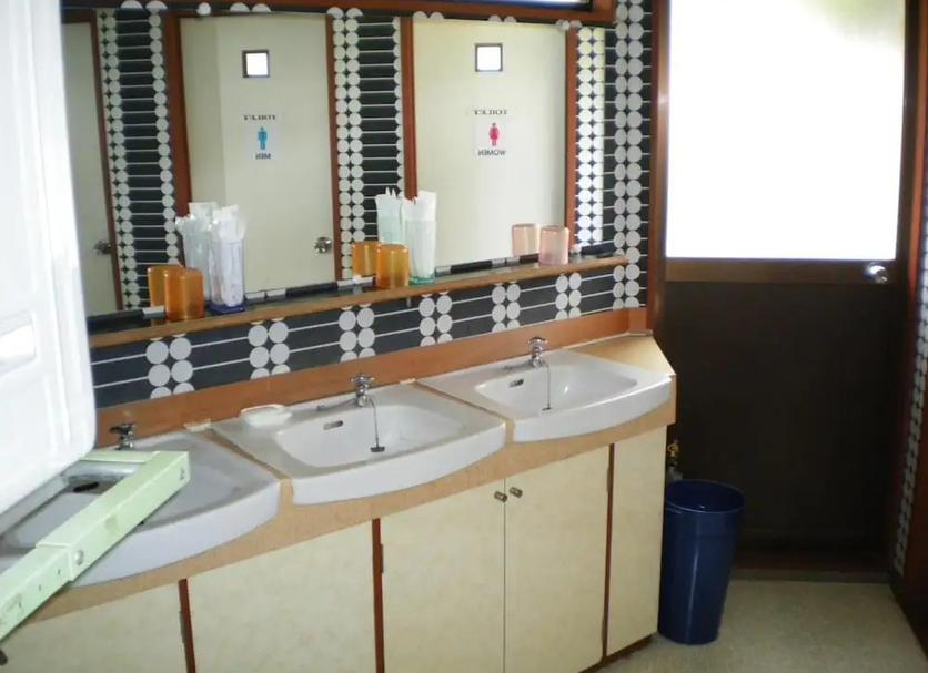 Bathroom Photo