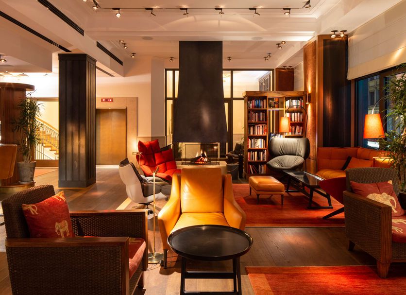 Lounge Photo
