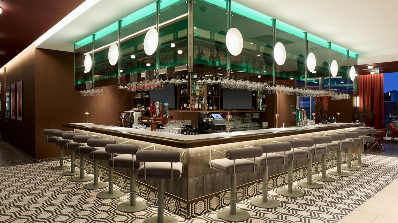 Courtyard by Marriott Montreal Laval