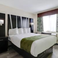 Quality Suites Albuquerque Airport