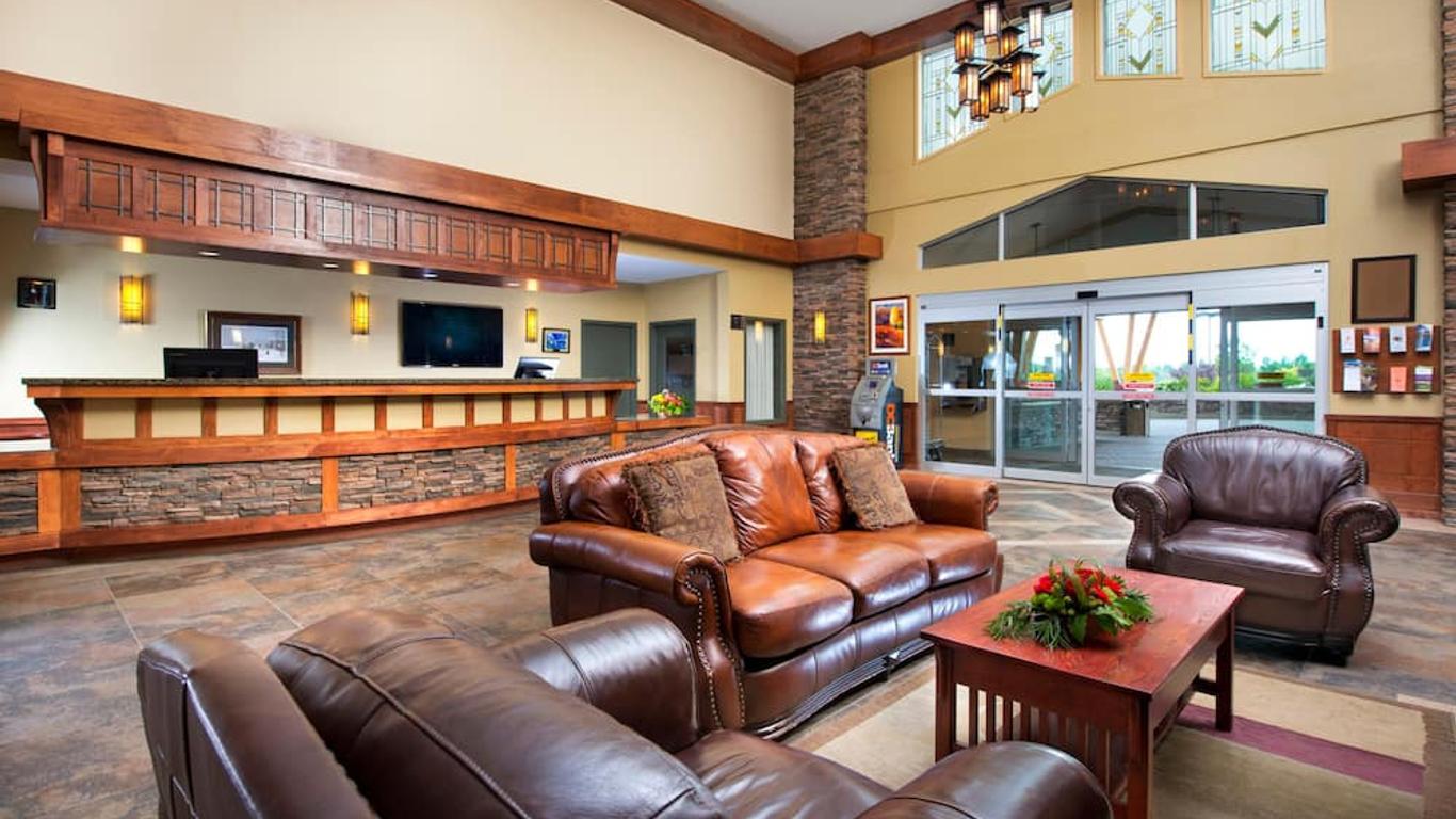 Gold Eagle Lodge