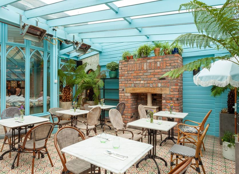 Restaurant Photo