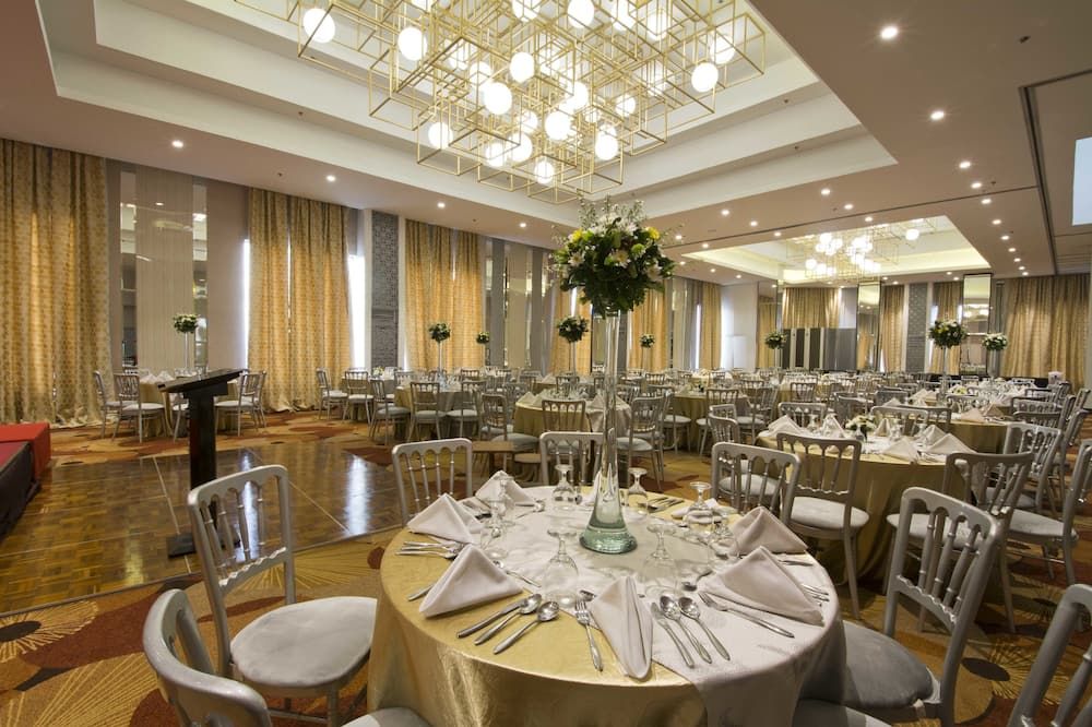 Banquet hall