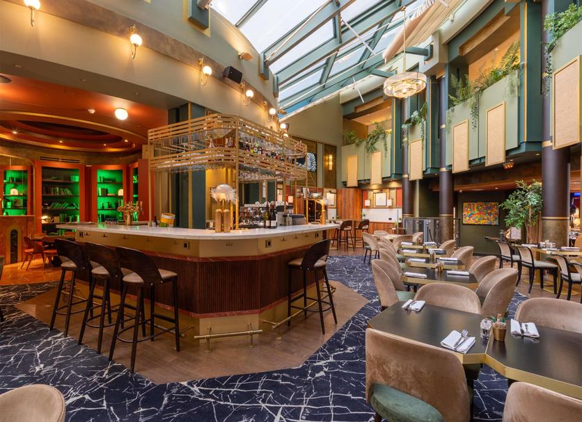 Bar Photo