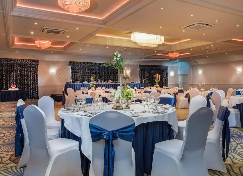 Banquet hall Photo