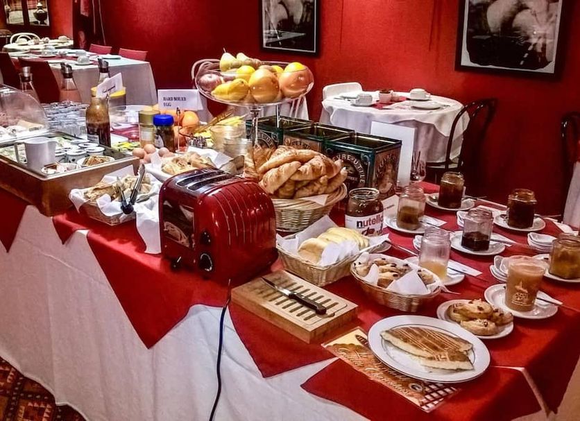 Buffet Photo