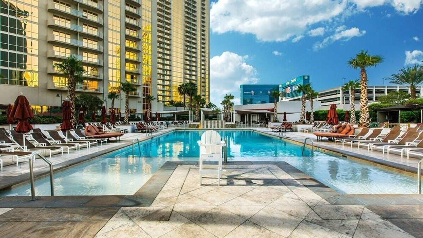 Mgm Signature 1br With Balcony 08714