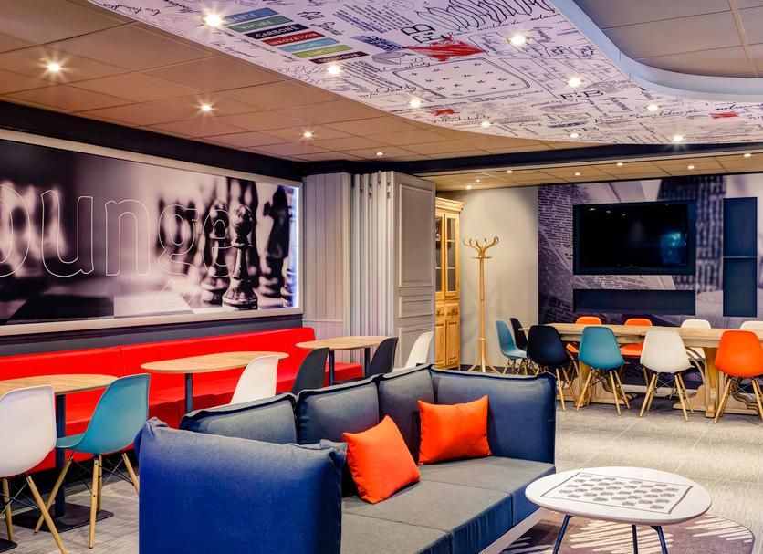 Lounge Photo