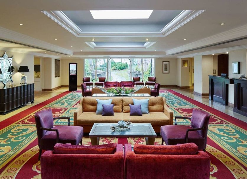 Lounge Photo