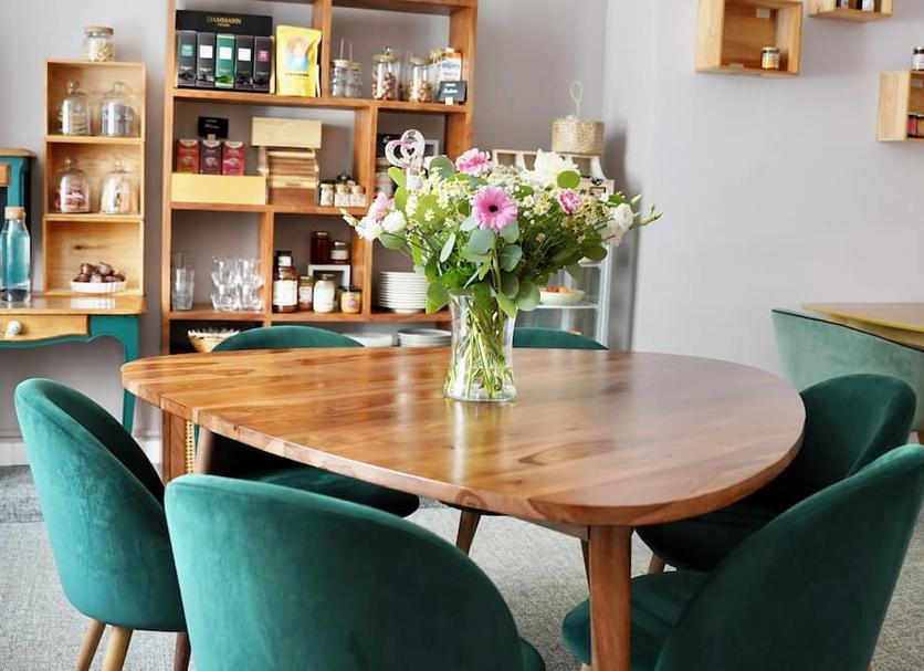 Dining room Photo