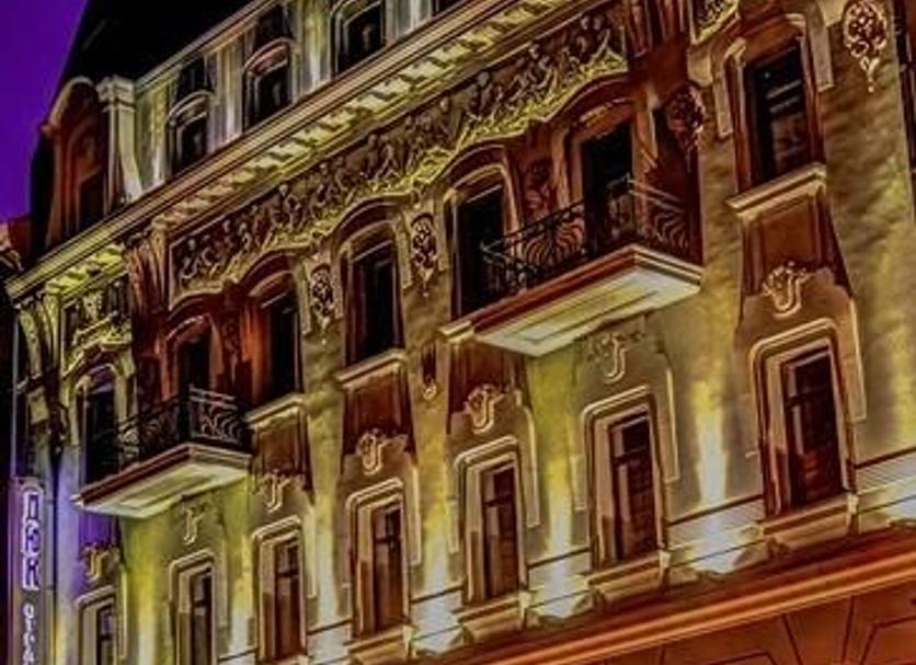 Building Photo