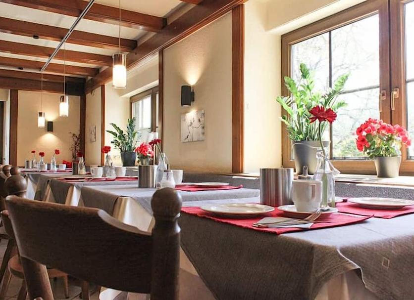 Dining room Photo