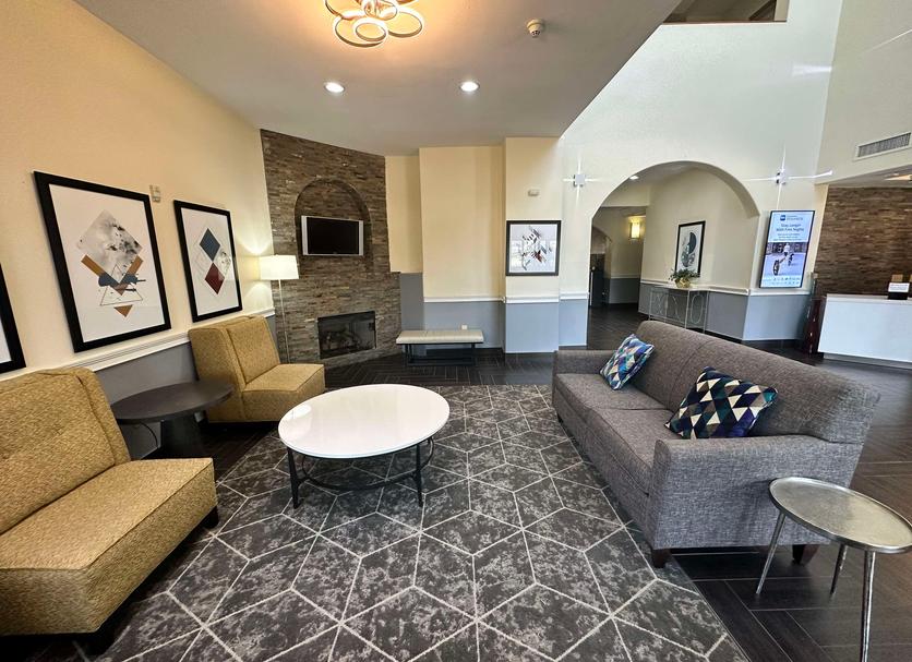 Lounge Photo