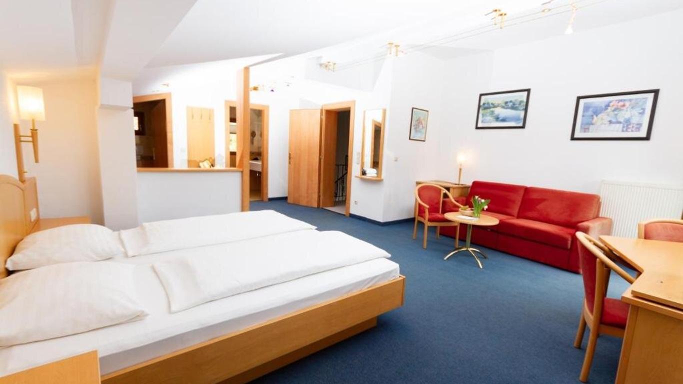 Bruggerhof - Camping, Restaurant, Hotel