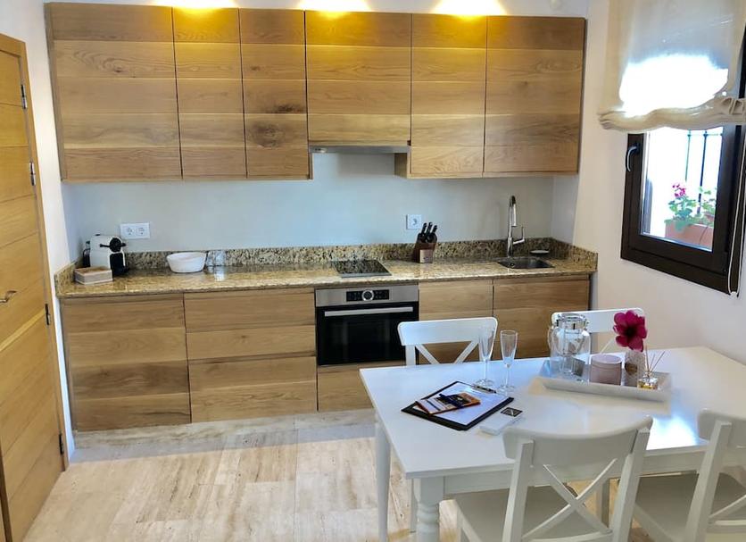 Kitchen Photo