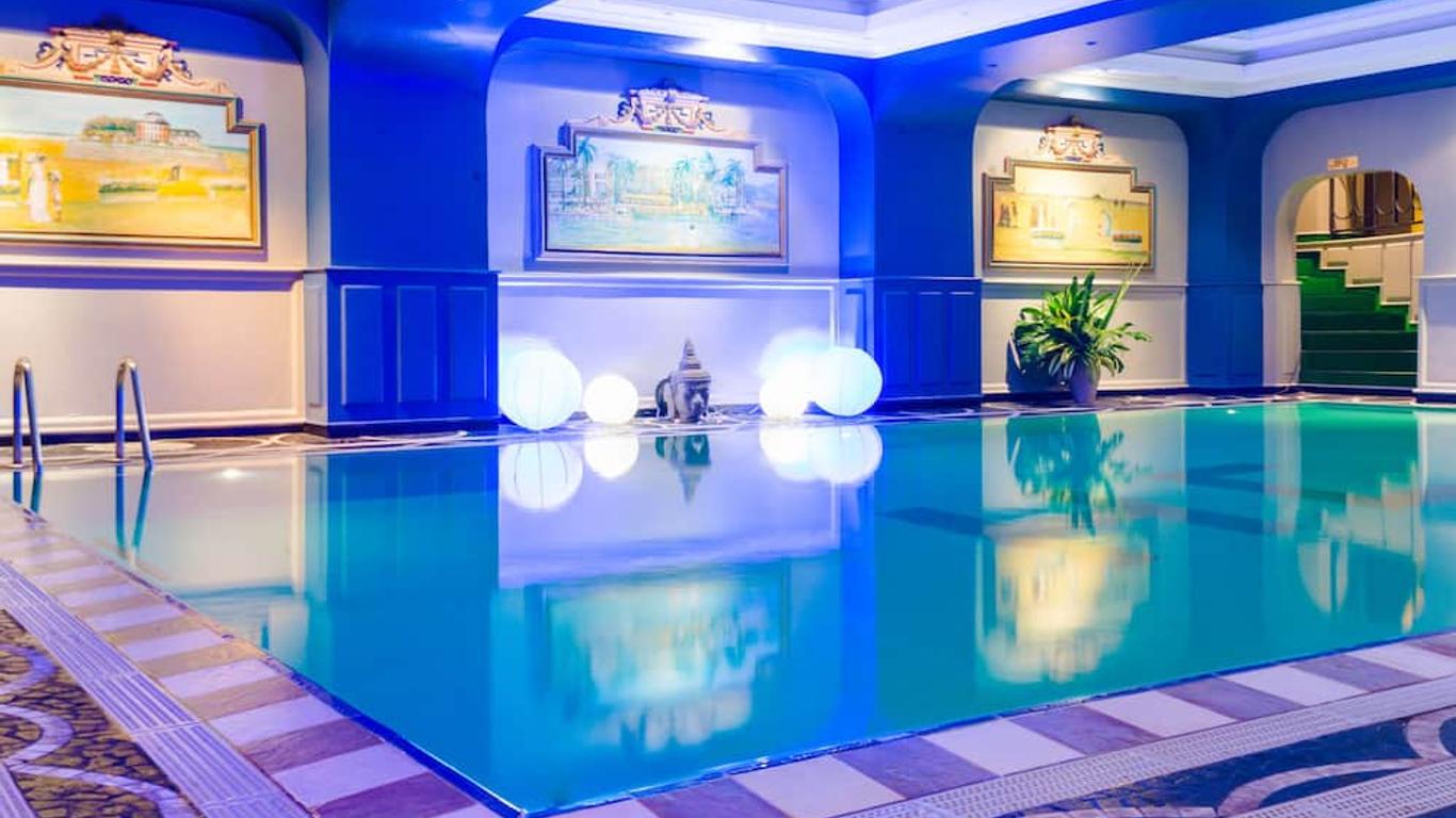 Hotel Colbert