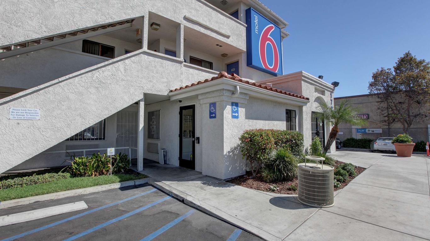 Motel 6 Los Angeles Bellflower