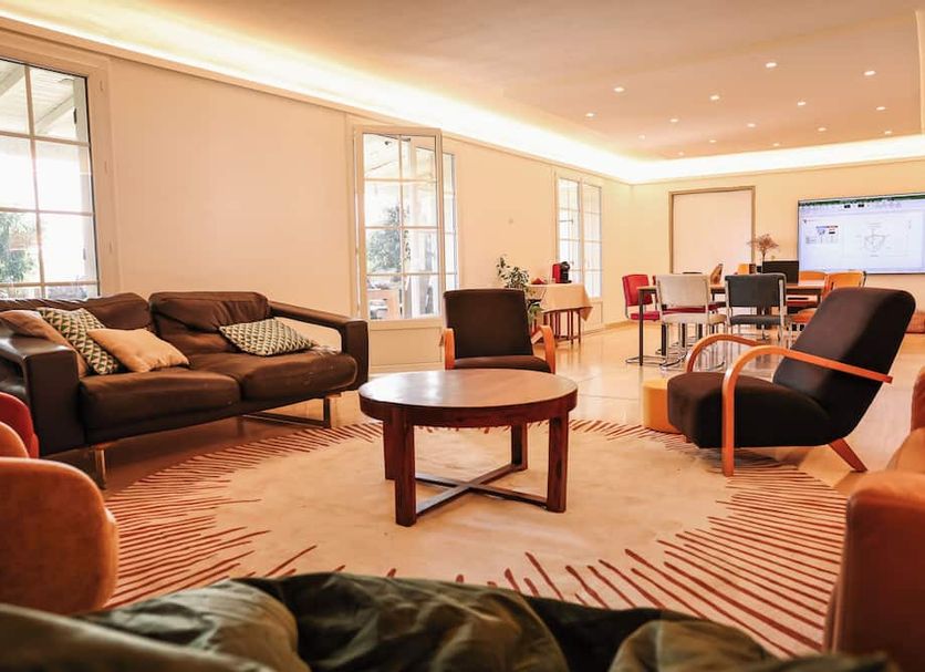 Lounge Photo