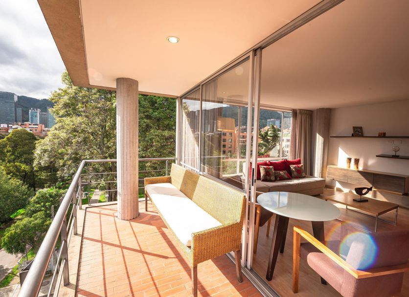 Balcony Photo