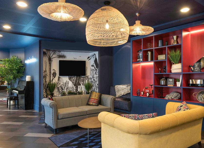 Lounge Photo