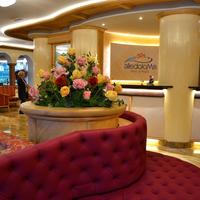 Alle Dolomiti Boutique Lake Hotel